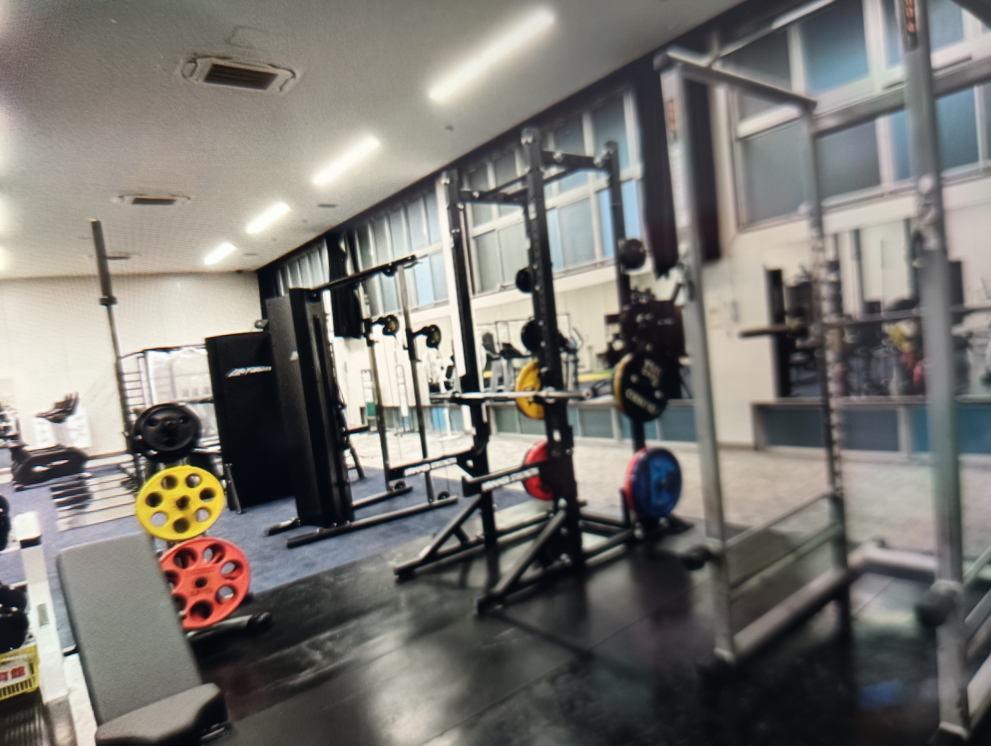 1回2時間260円の市の体育館で筋トレすることにしました